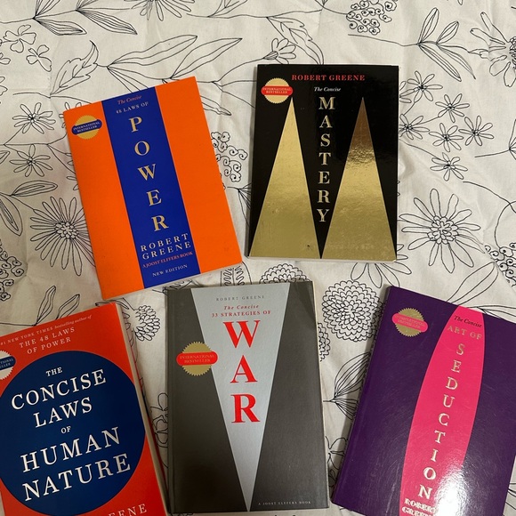 Robert Greene Book Collection - Picture 3 of 4